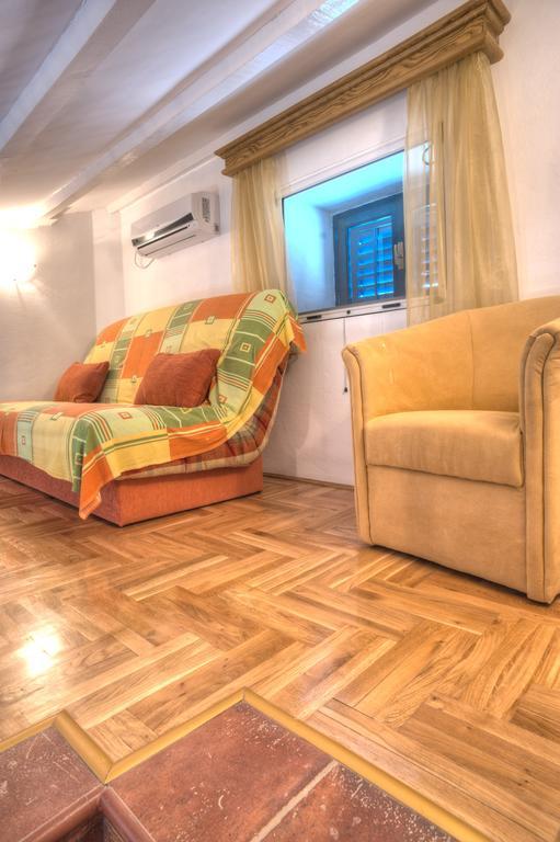Holiday Home Neda Sveti Stefan Zimmer foto